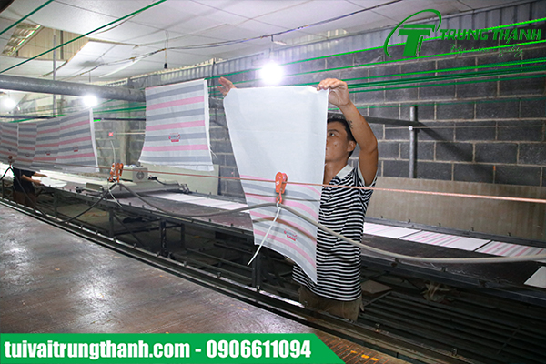 Xưởng sản xuất túi vải canvas tại tphcm