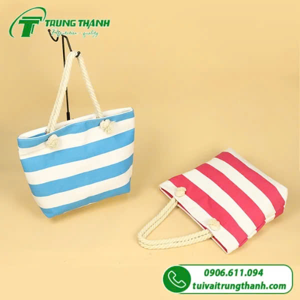 Túi vải đi biển caro