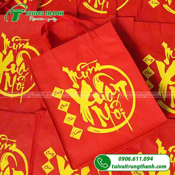 Túi không dệt mừng năm mới
