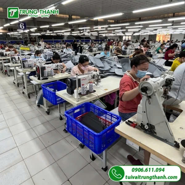 Xưởng may balo quà tặng theo yêu cầu