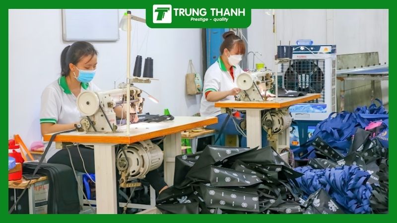 Xưởng may túi vải uy tín, chất lượng cho doanh nghiệp Quận 1